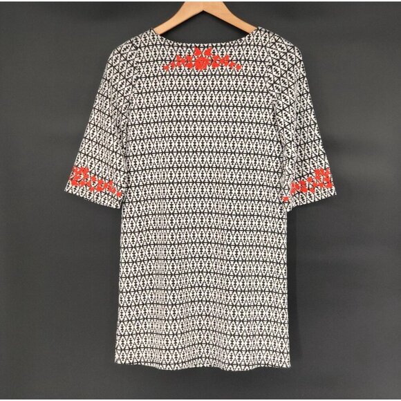 THML Anthropologie Women's Carrie Embroidered Shift Dress SP Black White Office - Picture 2 of 9